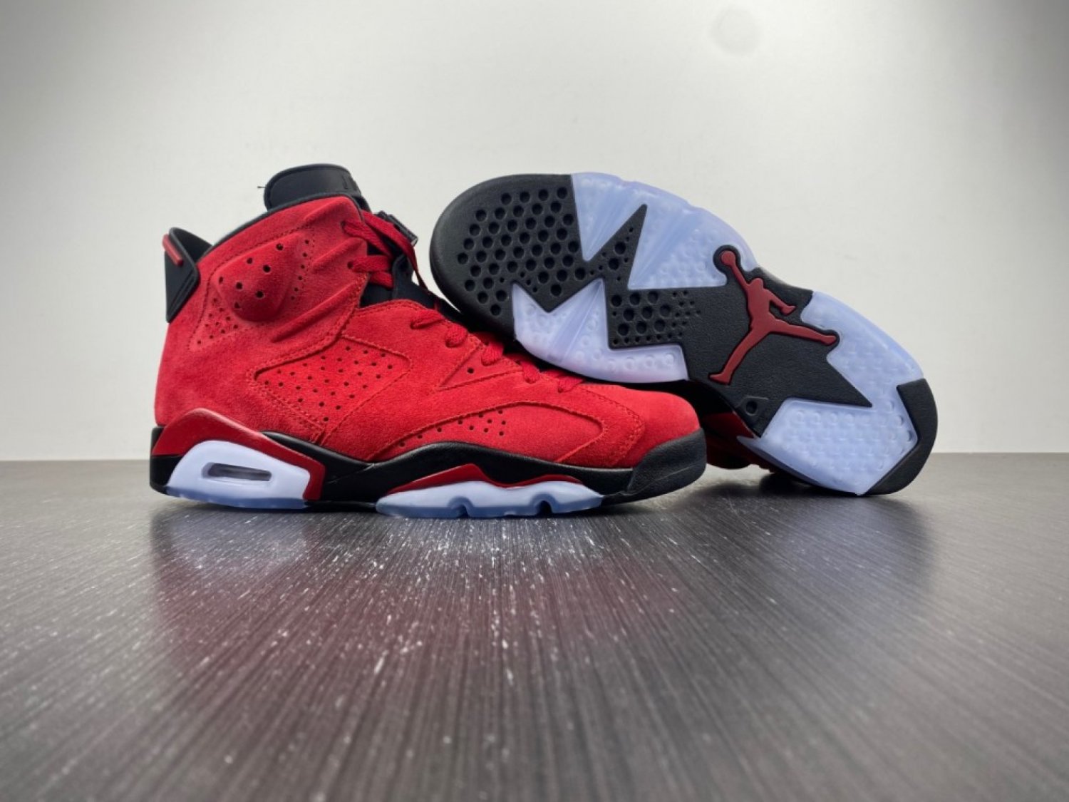 Air Jordan 6 Toro Varsity Red Black