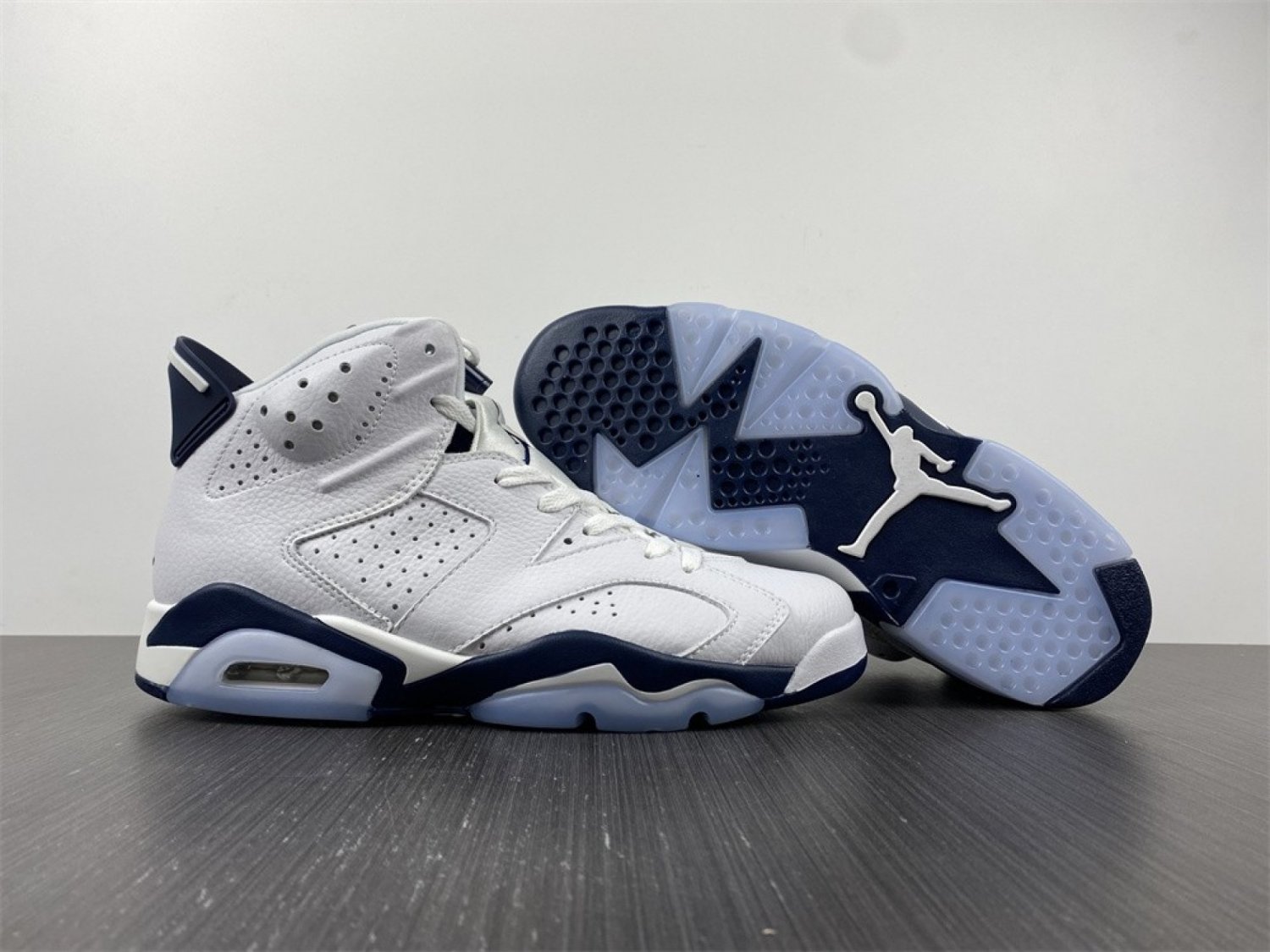 Air Jordan 6 White Midnight Navy