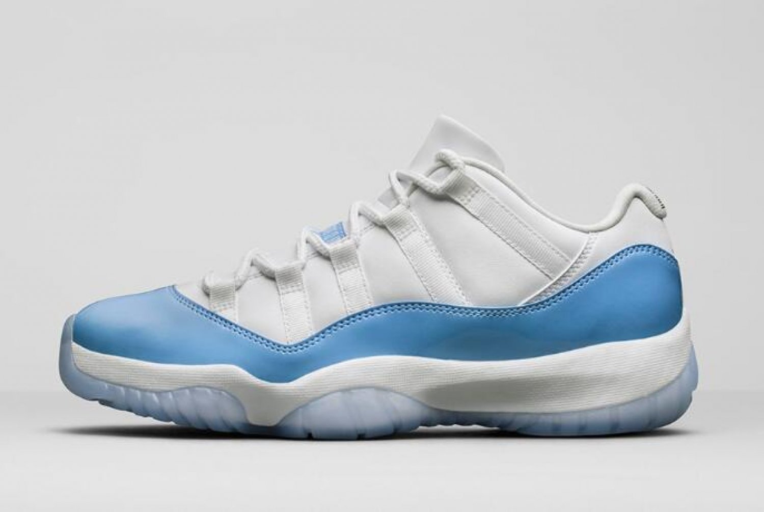 Air Jordan 11 Low &acirc;��UNC&acirc;�� WhiteUniversity Blue