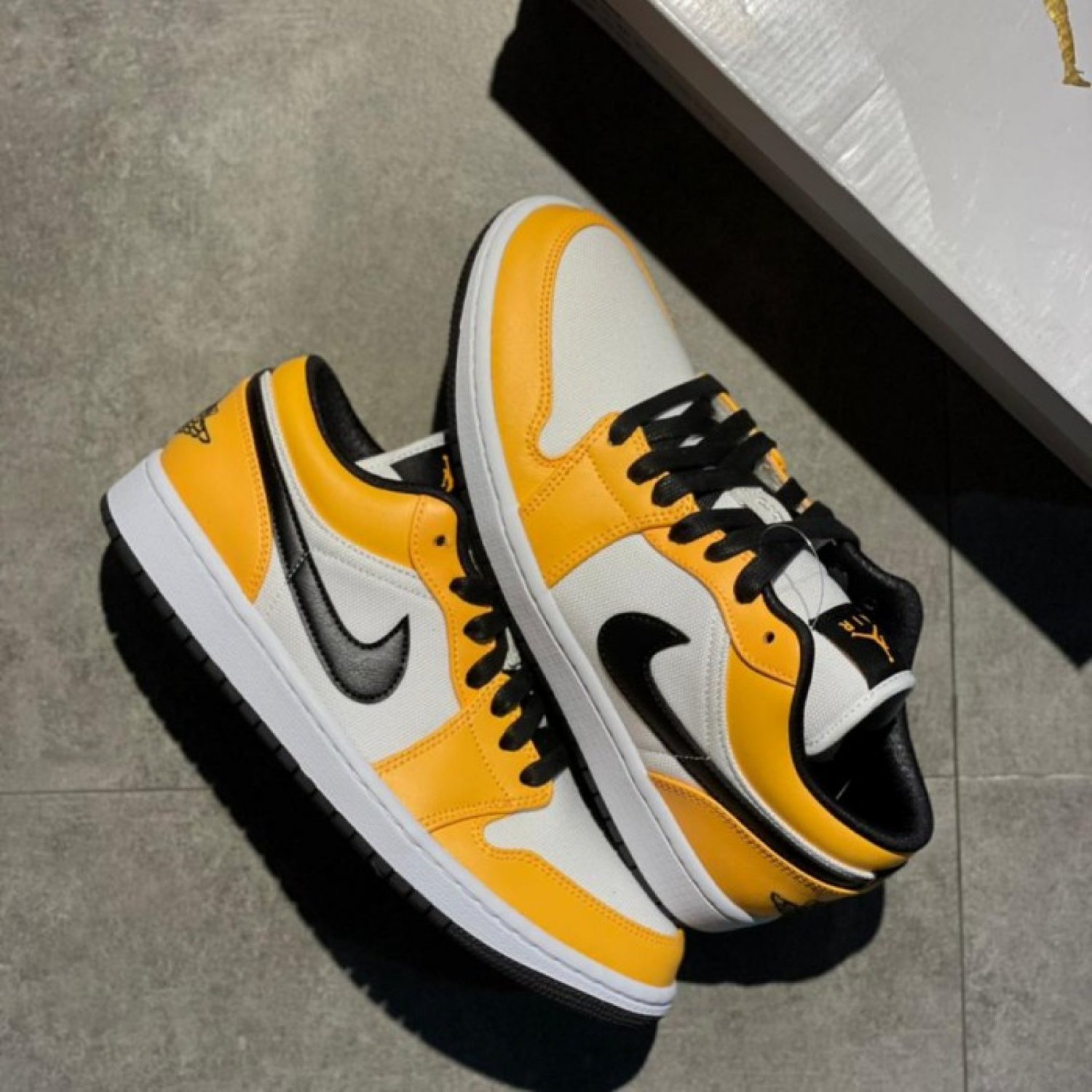 Jordan 1 Low Laser Orange