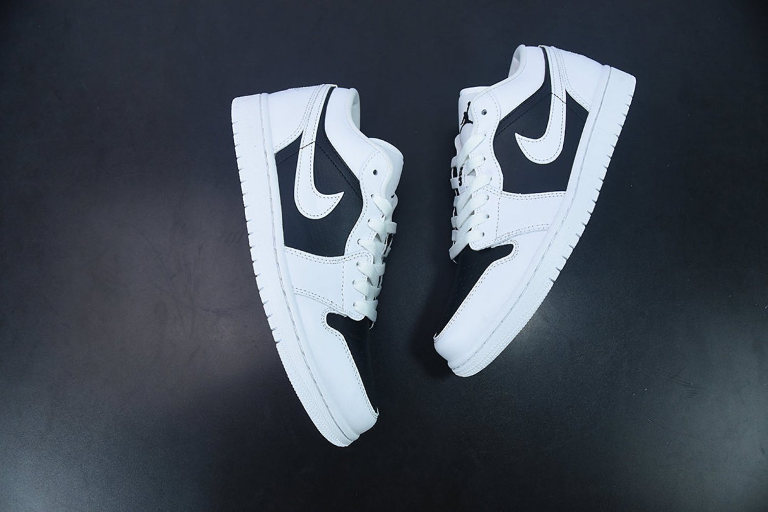 Jordan 1 Low WhiteBlack