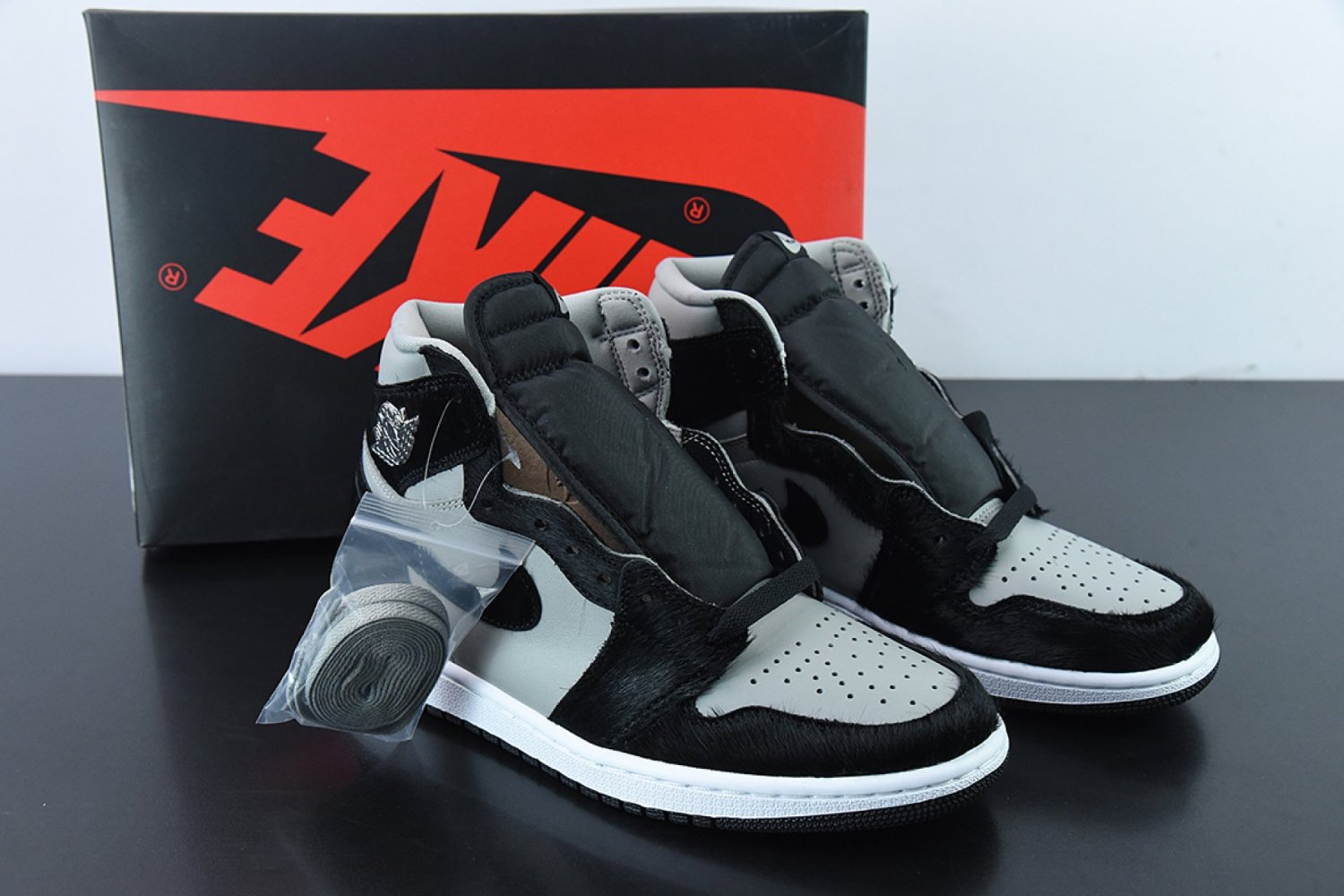 Jordan 1 Retro High &acirc;��Twist 2.0&acirc;��