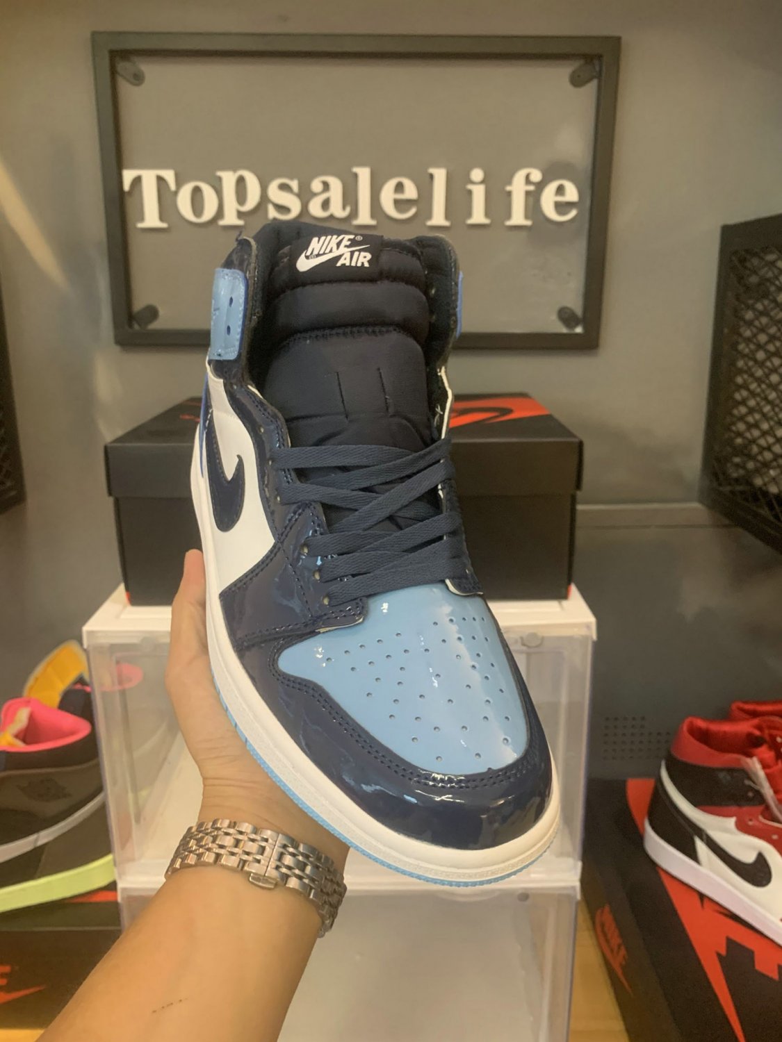 Jordan 1 Retro High OG Blue Chill UNC Patent (Women)