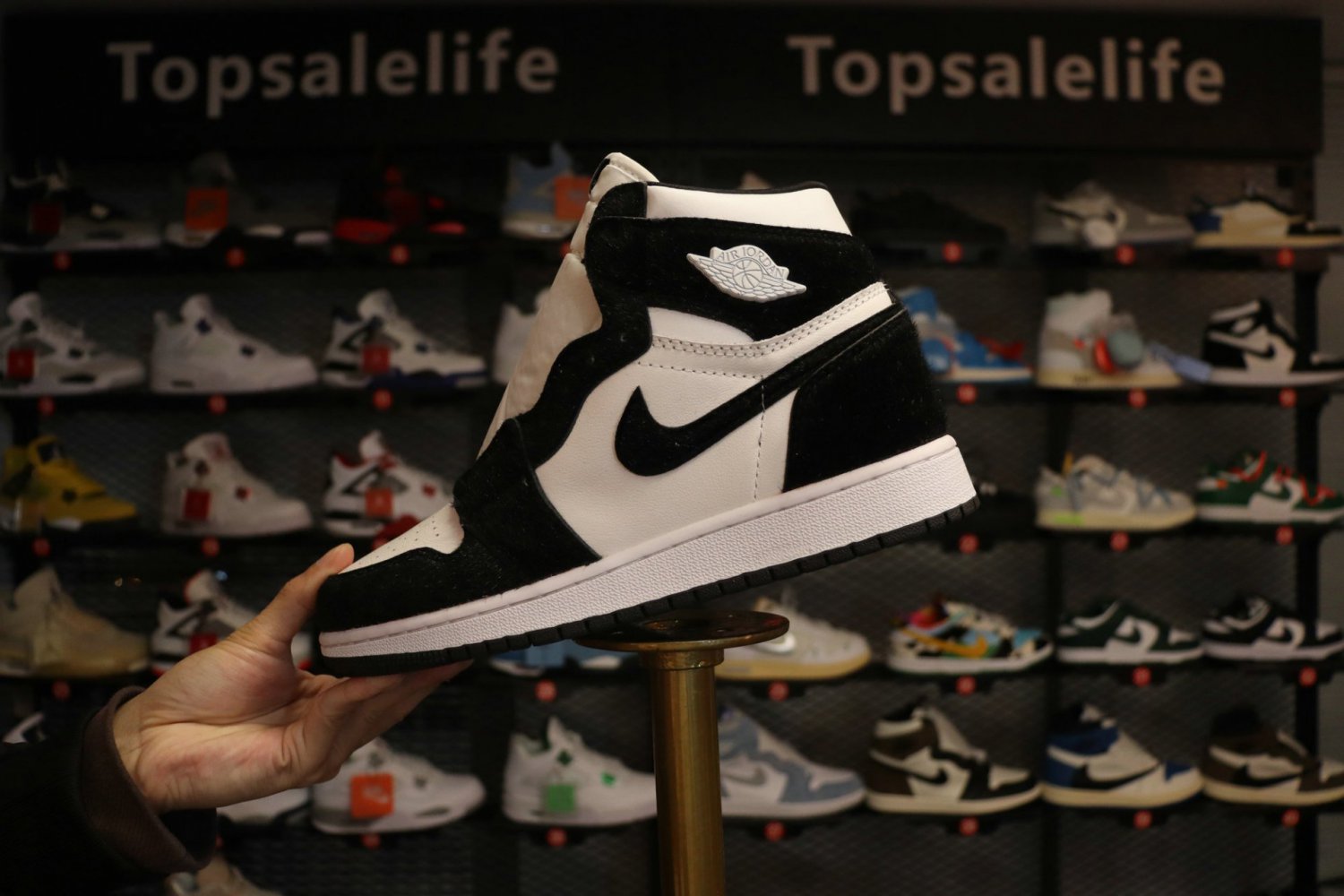 Jordan 1 Retro High Twist (Women's)