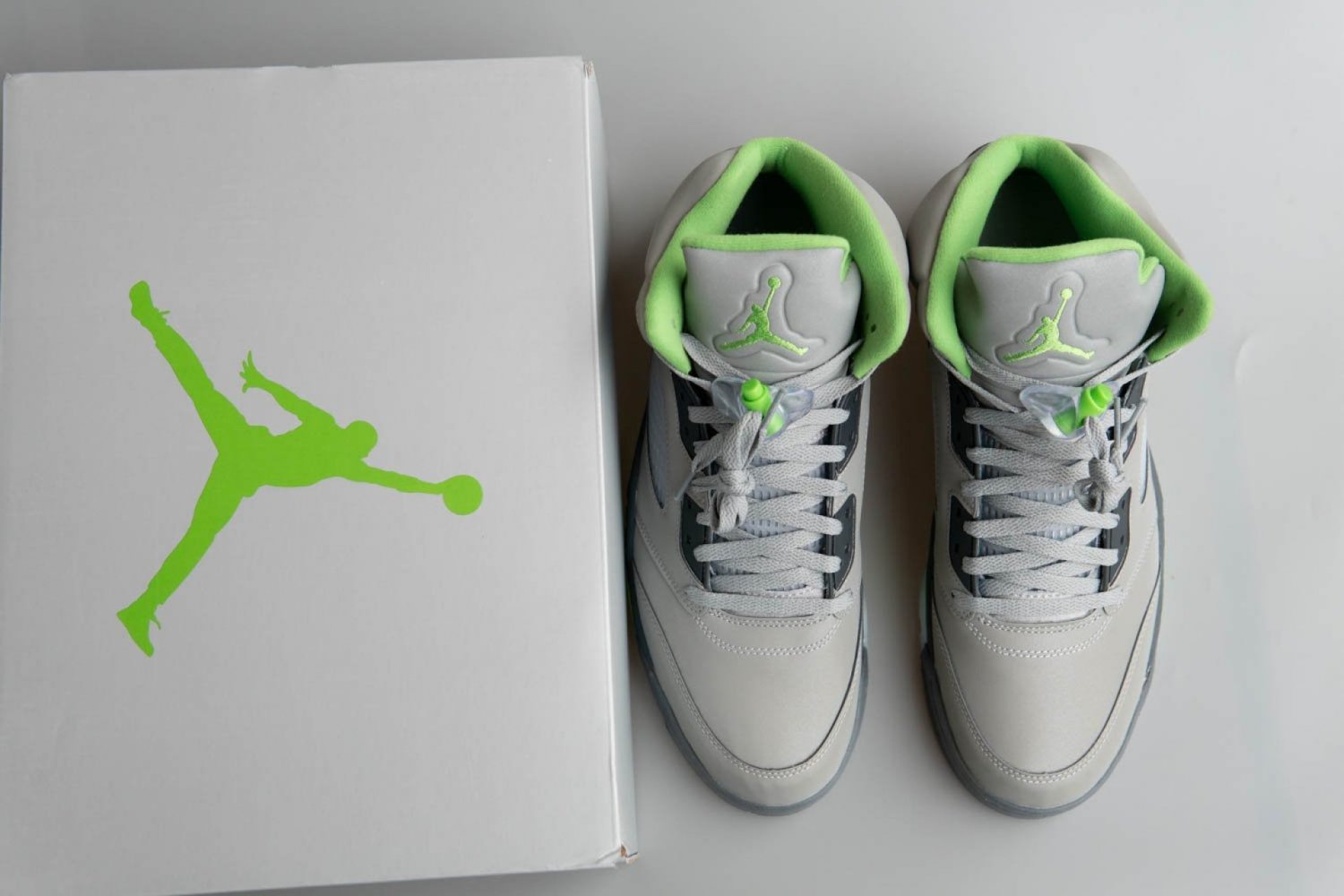 Jordan 5 Retro Green Bean