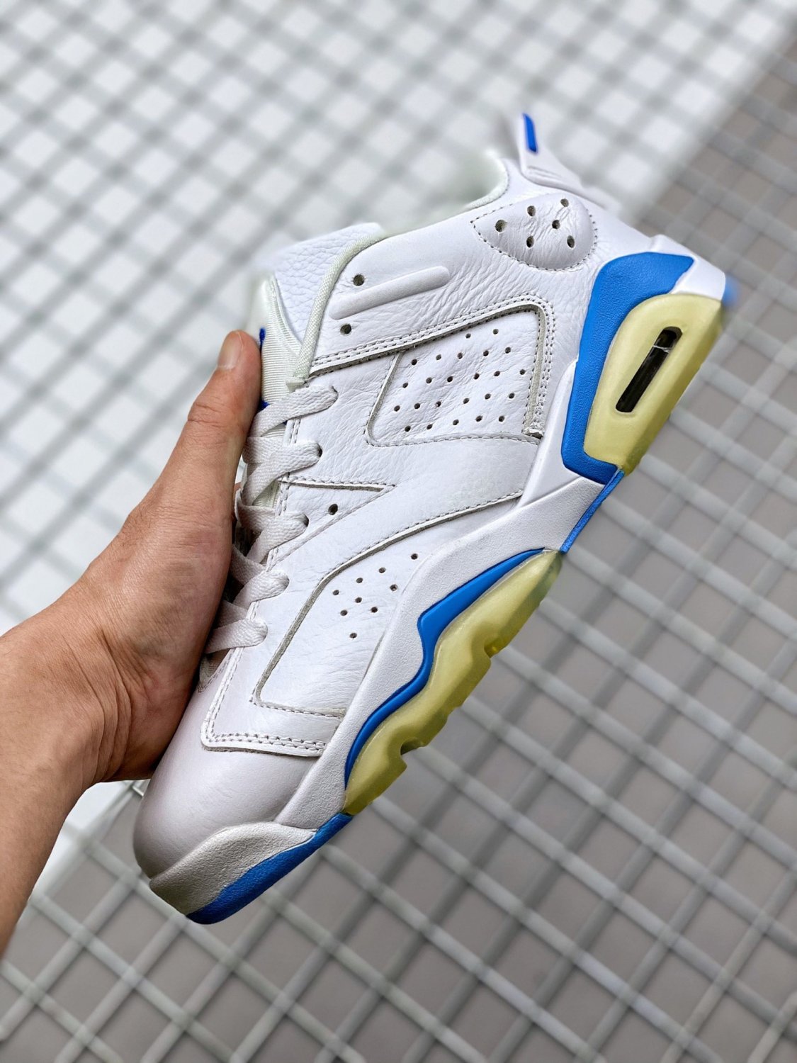 Jordan 6 Retro Low University Blue