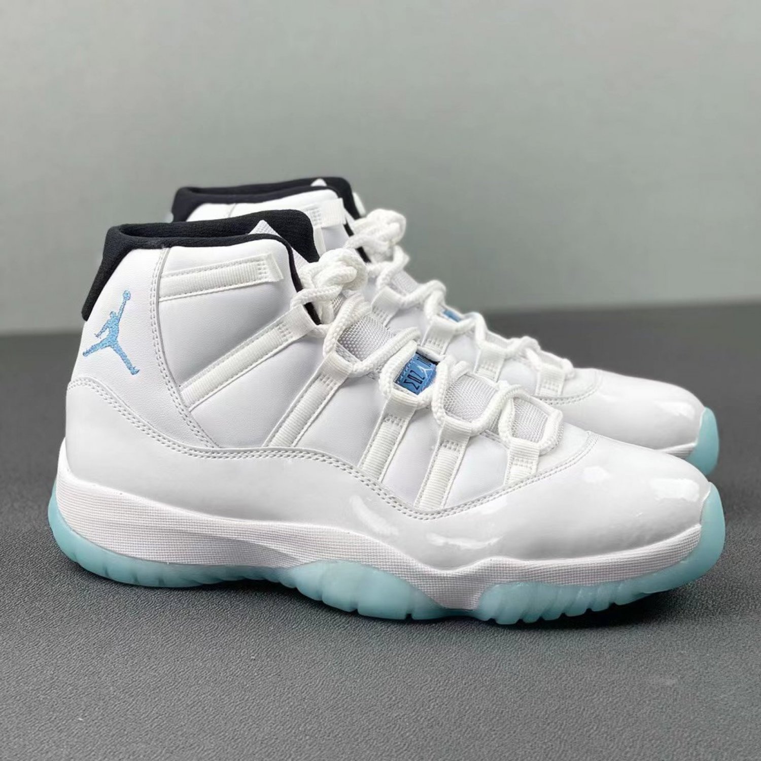 Jordan 11 Retro High Legend Blue