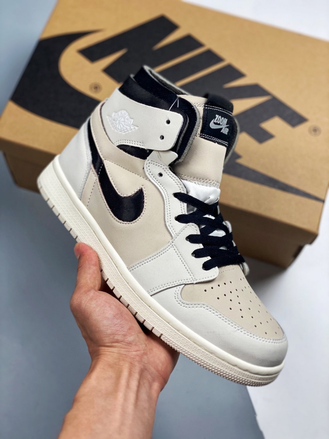 Nike Air Jordan 1 High Zoom Air CMFT Summit White Black