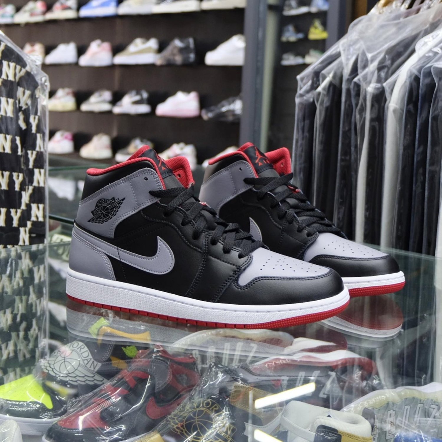 Nike Air Jordan 1 Mid 'Black Cement Grey'