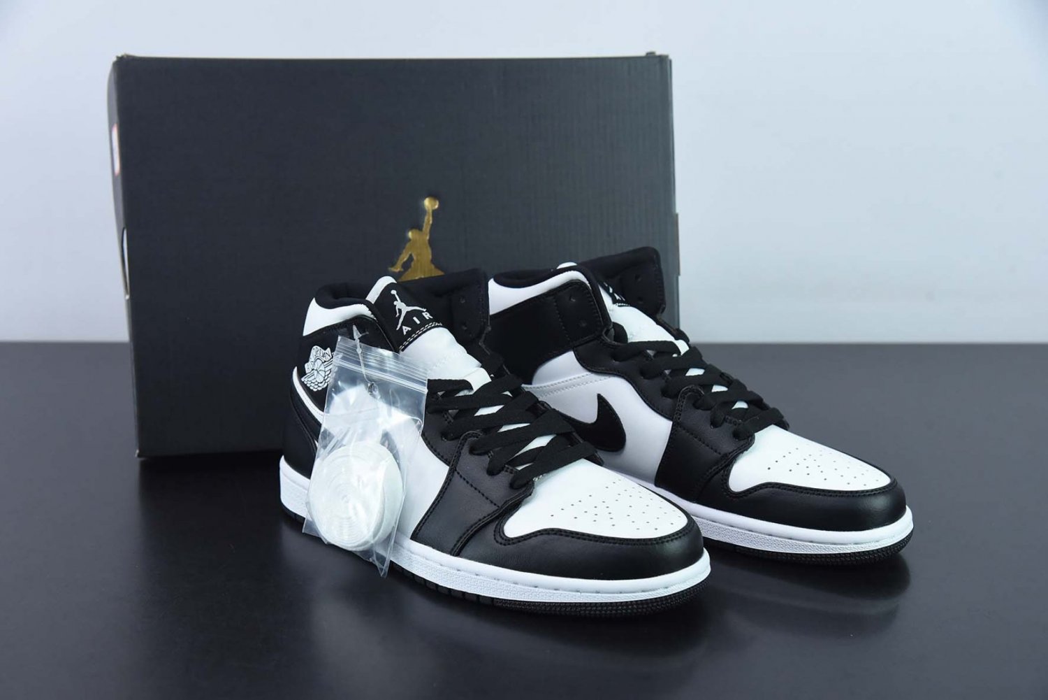 Nike Air Jordan 1 Mid Panda Women's