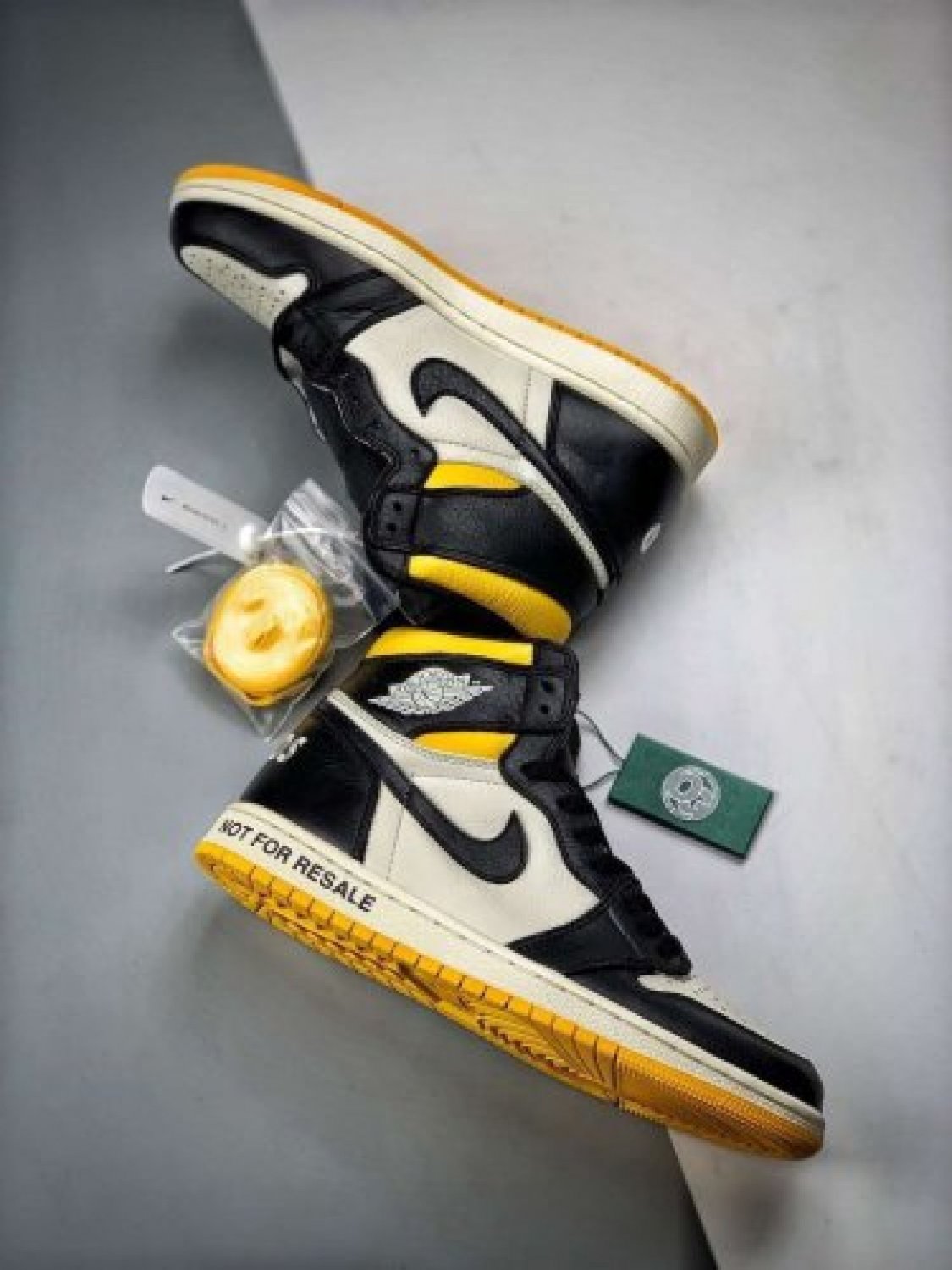 Nike Air Jordan 1 Retro High Not for Resale Varsity Maize Sneakers 861428-107