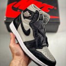 Nike Air Jordan 1 Retro High OG Twist 2.0 Medium Grey