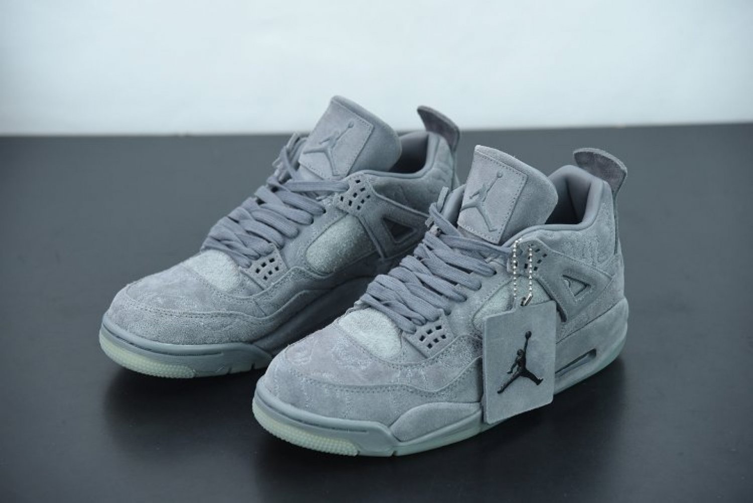 Nike Air Jordan 4 Retro Kaws Cool Grey