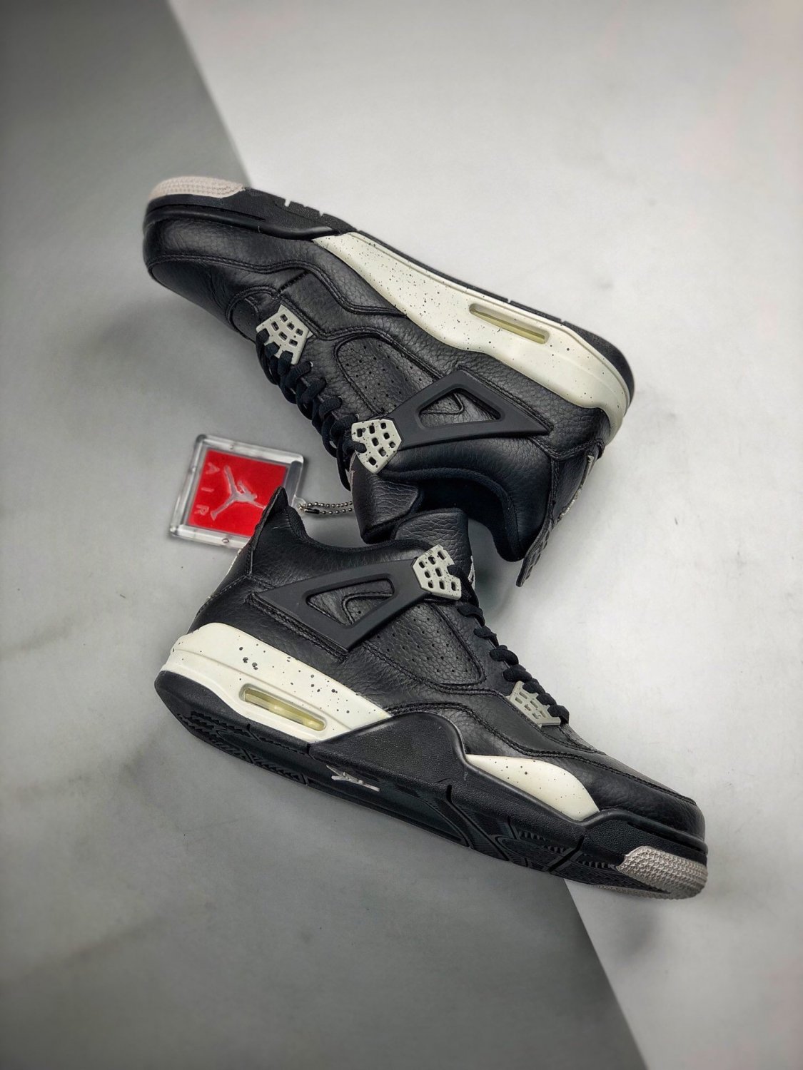 NIKE Air Jordan 4 Retro LS Black Oreo