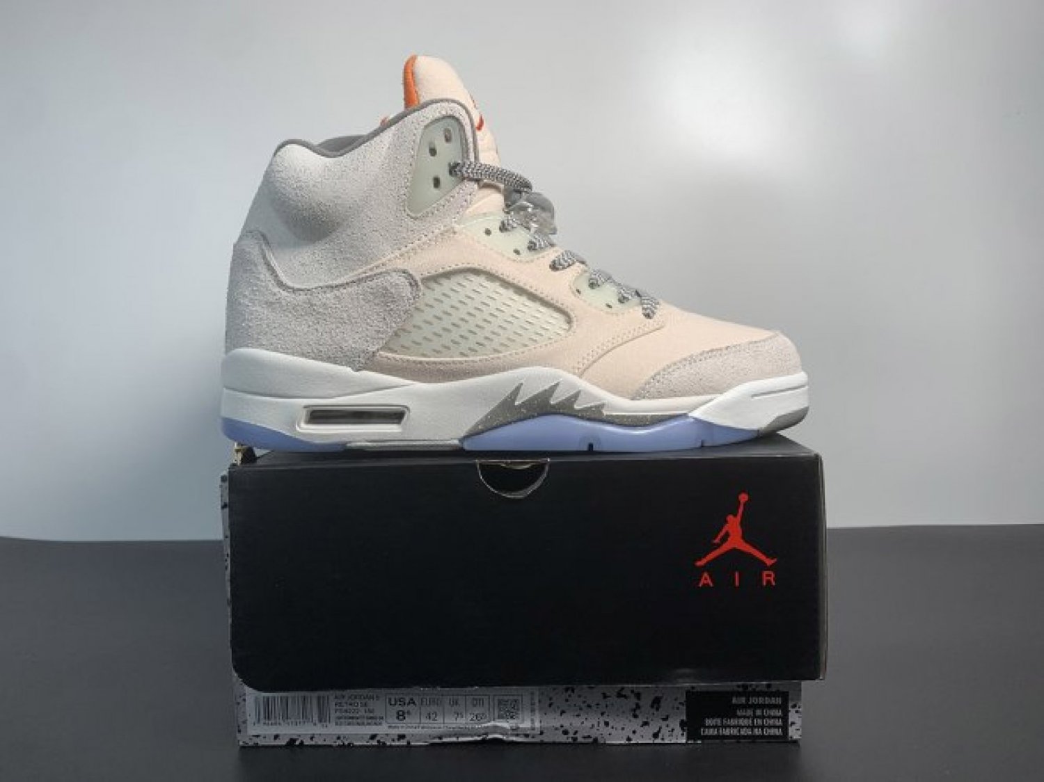 Nike Air Jordan 5 Retro SE Craft Light Orewood Brown Sneakers FD9222-180