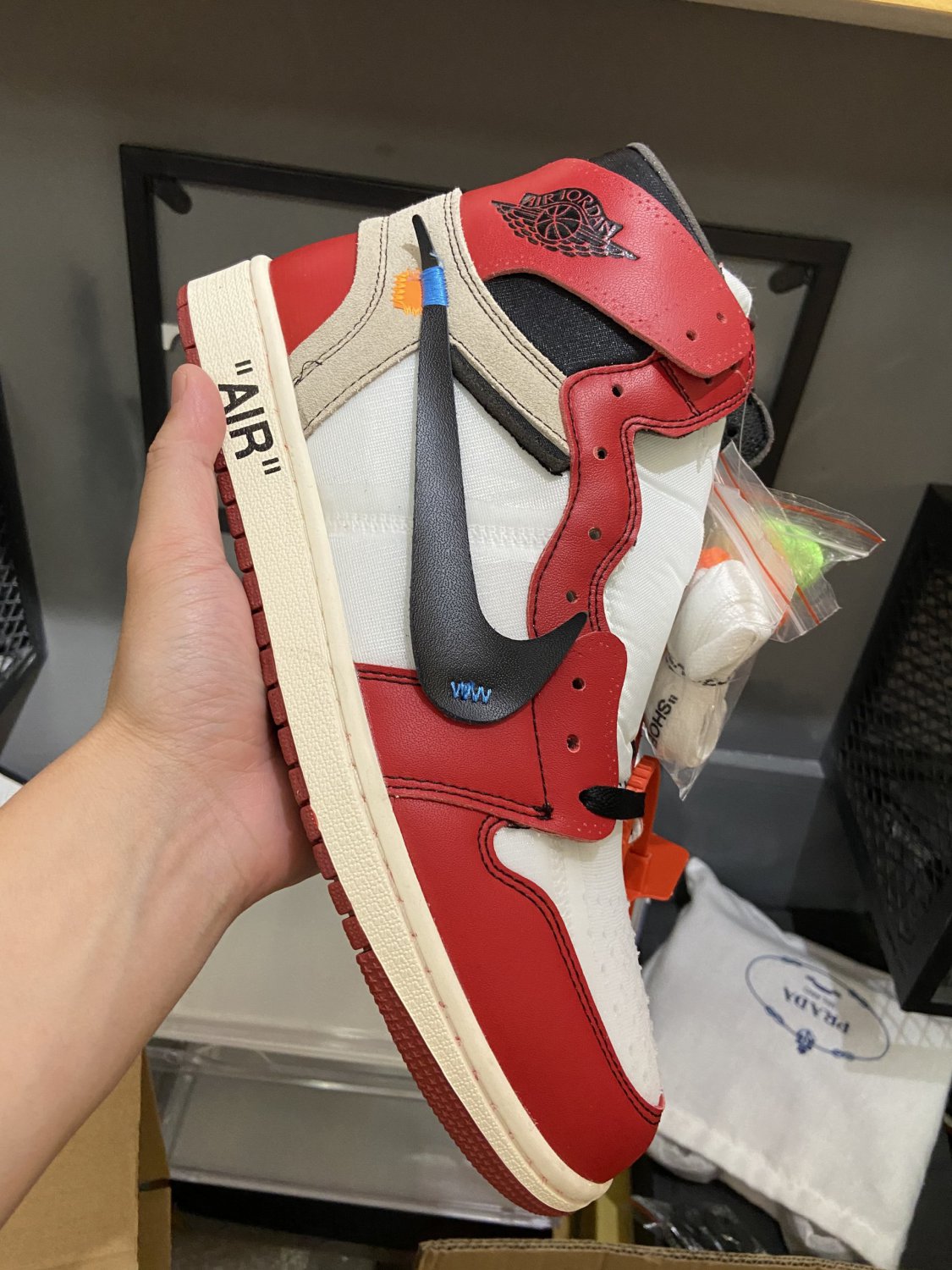 Sneakers Jordan 1 Retro High Off-White Chicago