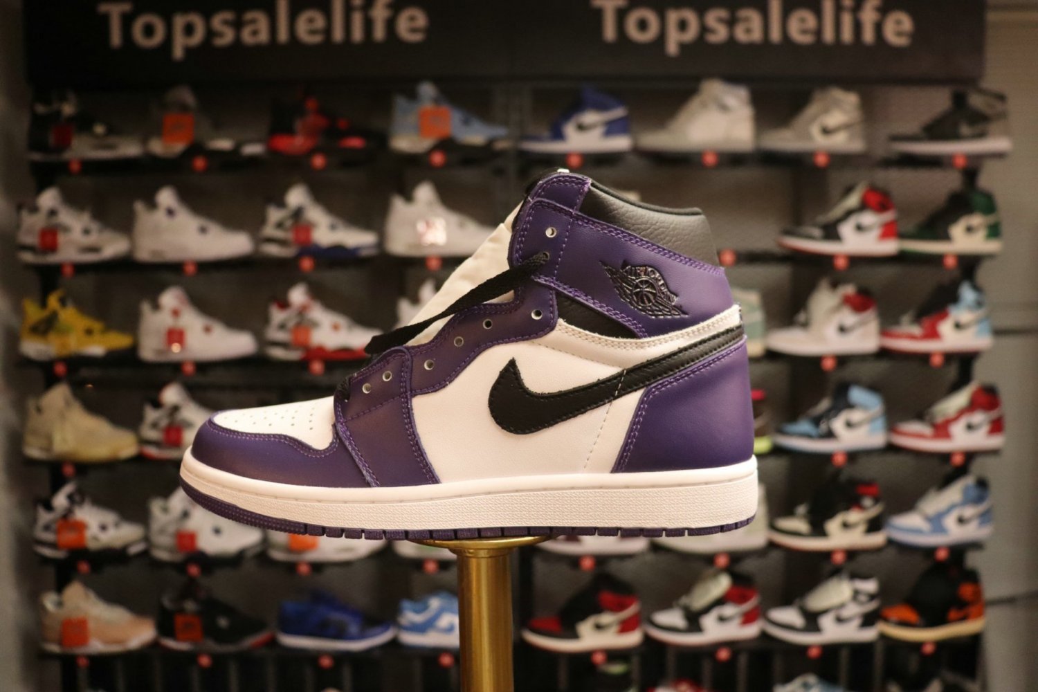 Air Jordan 1 Retro High OG 'Court Purple 2.0'