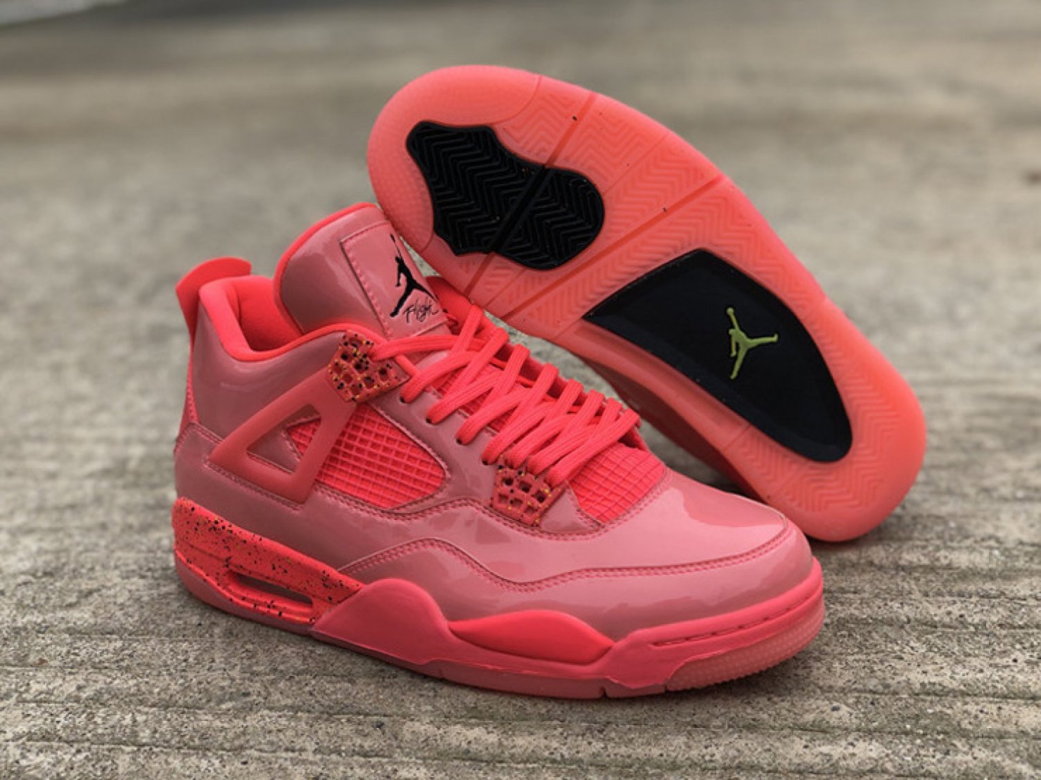 Air Jordan 4 NRG Hot Punch AQ9128-600