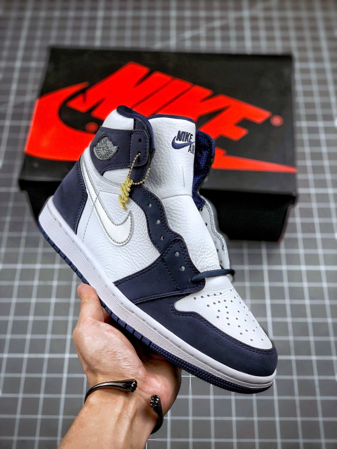 Jordan 1 Retro High CO.JP Midnight Navy (2020)