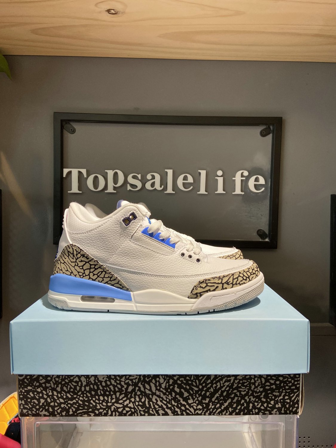 Jordan 3 Retro UNC (2020)