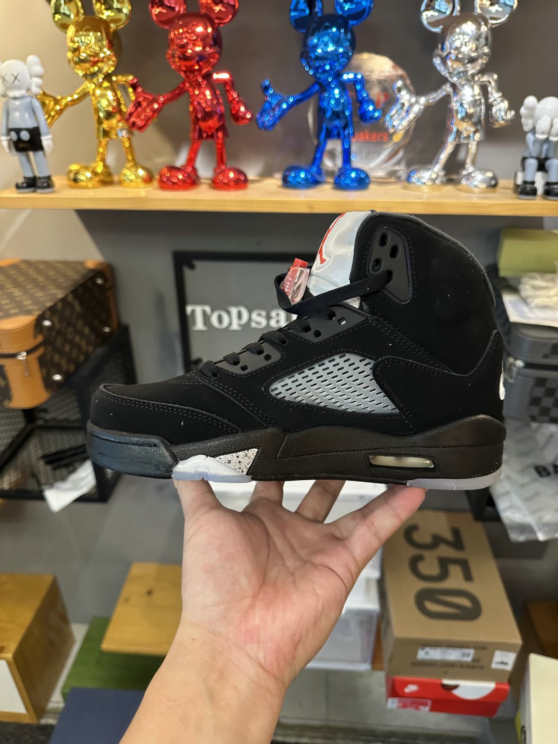 Jordan 5 Retro Black Metallic (2016)