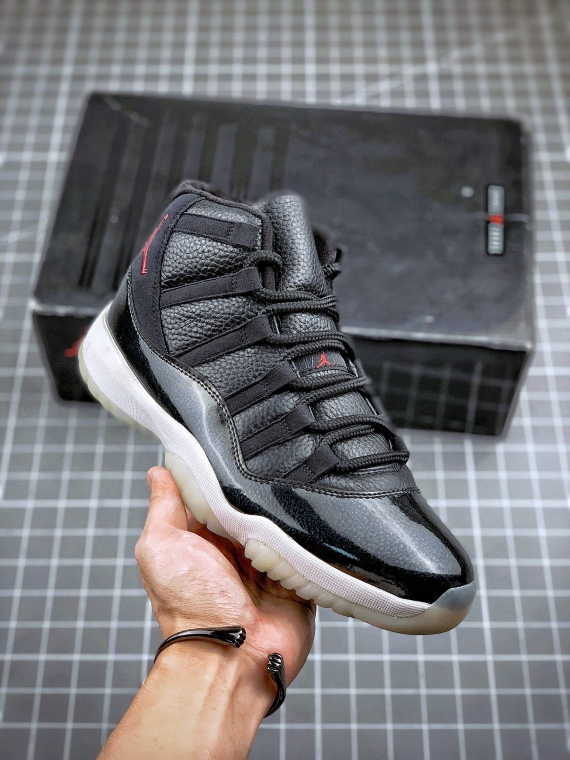 Jordan 11 Retro 72-10
