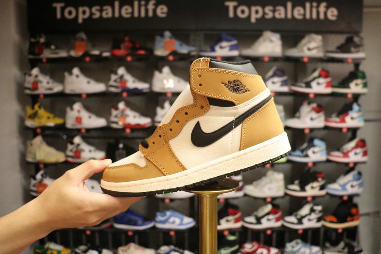 nike air jordan 1 retro high og 'rookie of the year'