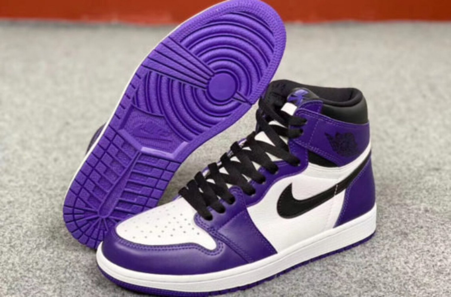 Nike Air Jordan 1 High Og Court Purple Sneaker