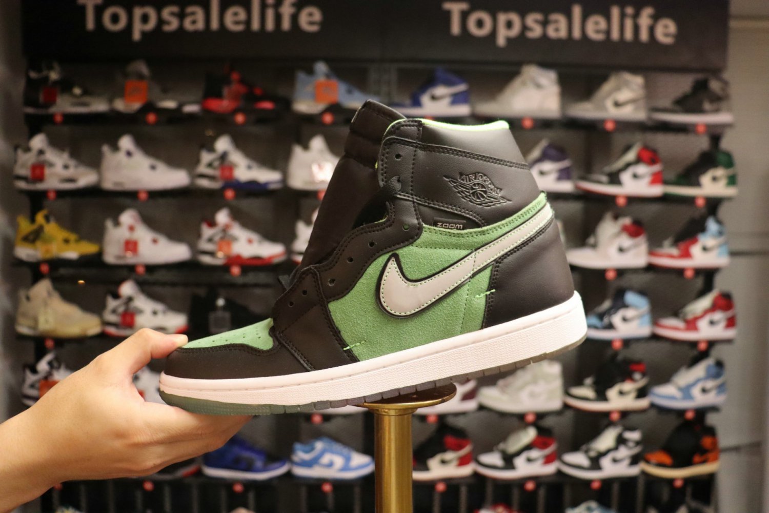 Nike Air Jordan 1 High Zoom 'Zen Green'