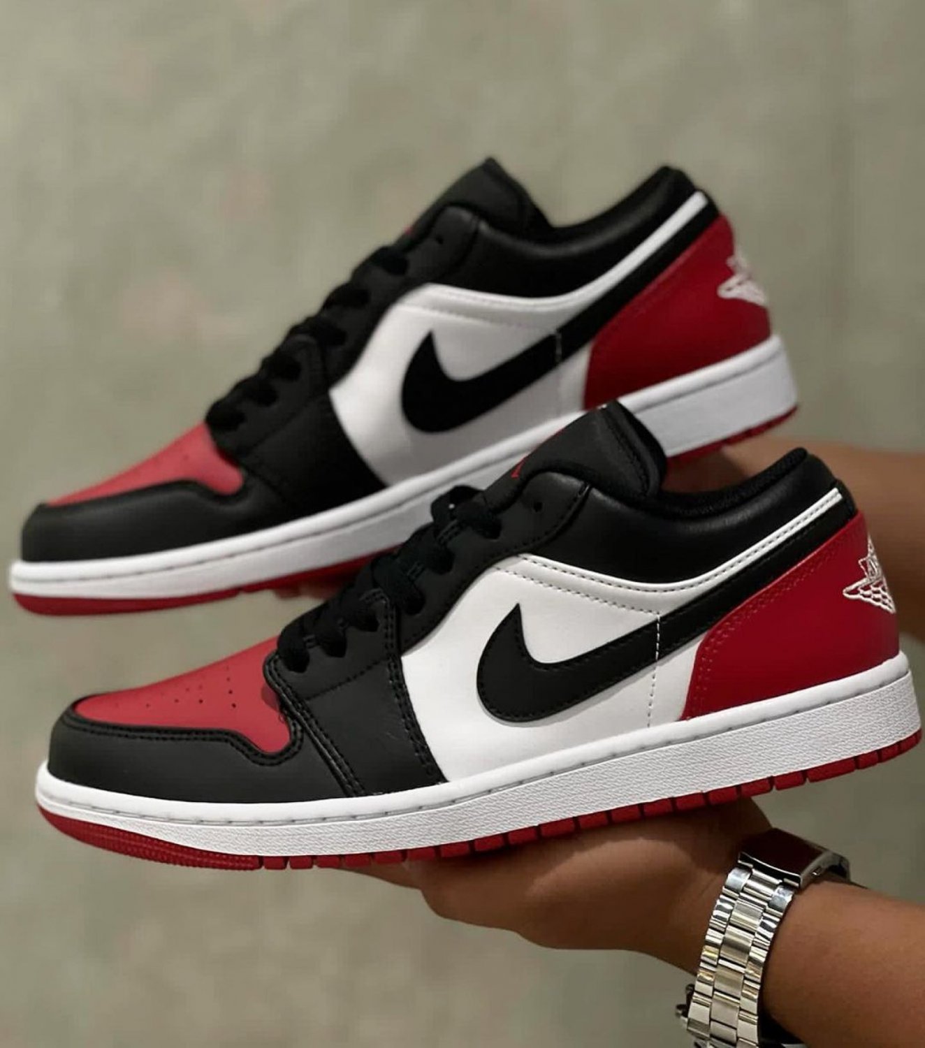 Nike Air Jordan 1 Low Bred Toe Men
