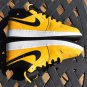 Nike Air Jordan 1 Low GS 'University Gold'