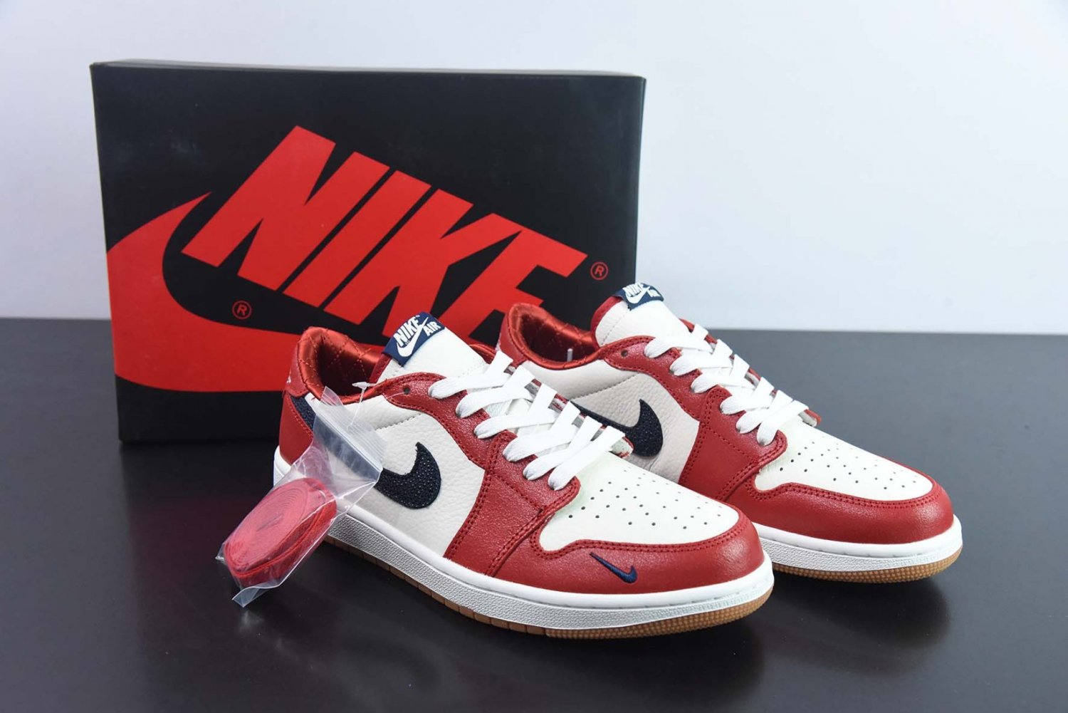 Nike Air Jordan 1 Low OG &acirc;��Howard University&acirc;�� PE