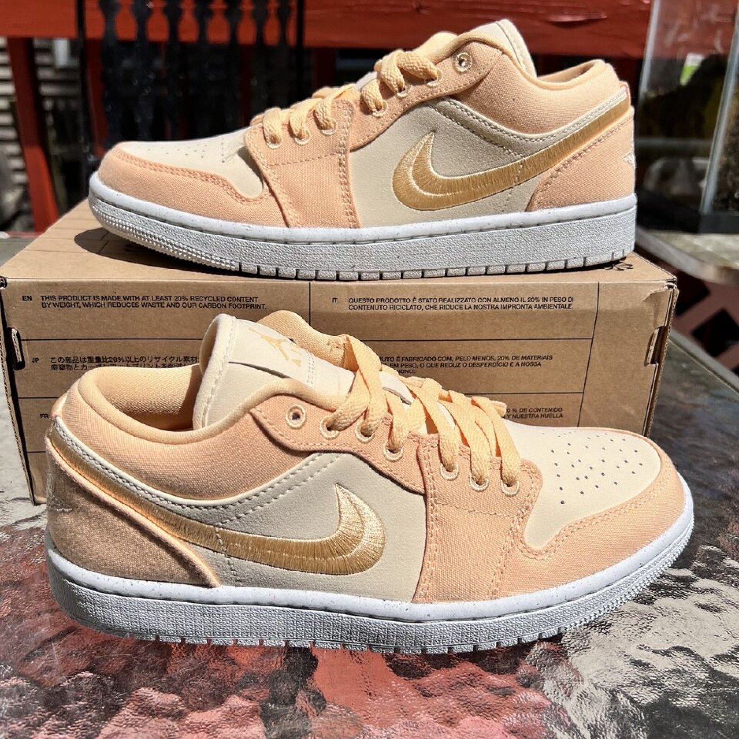 Nike Air Jordan 1 Low SE &acirc;��Celestial Gold&acirc;��