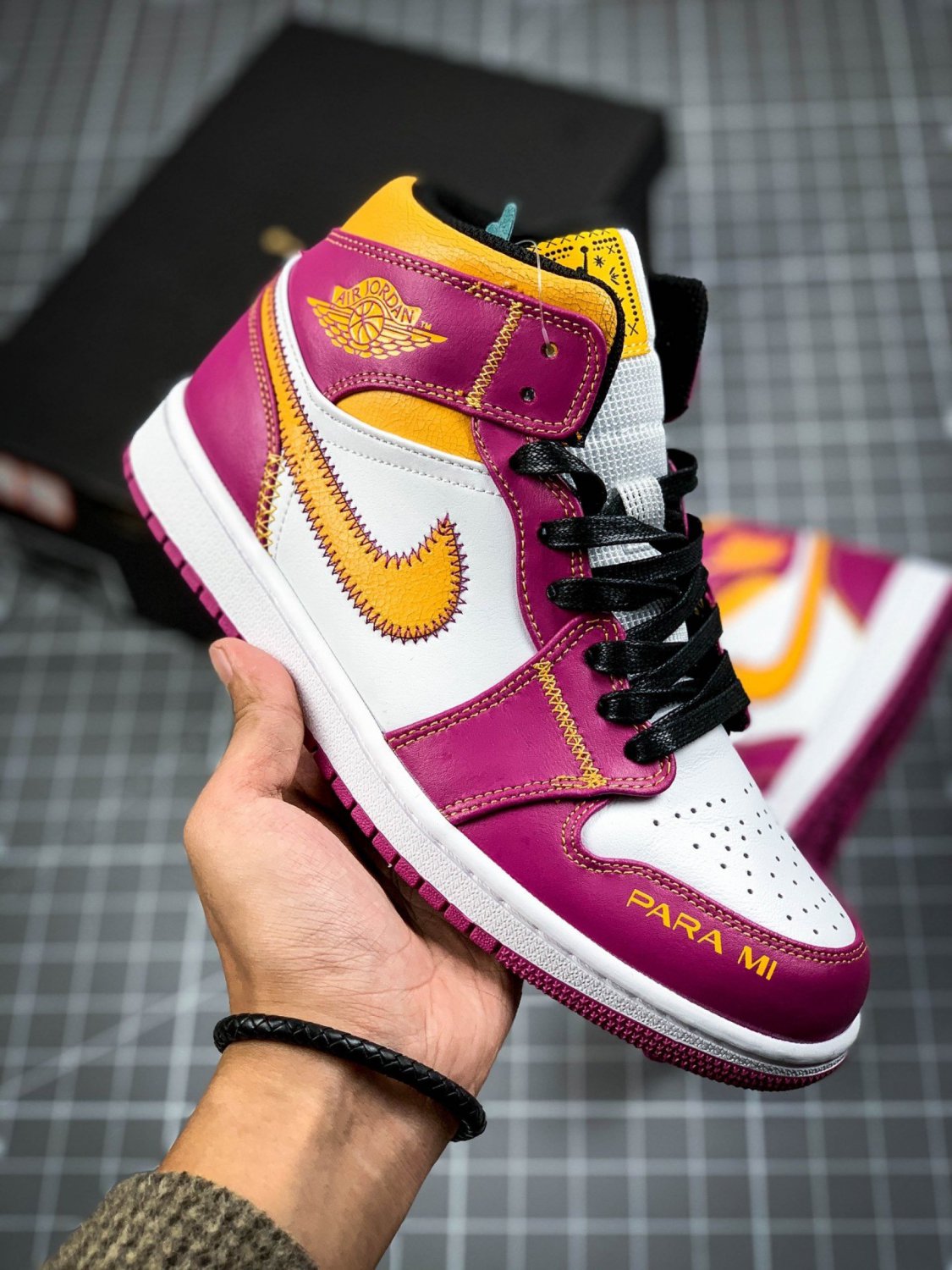 NIKE Air Jordan 1 Mid 'Dia De Muertos' White Purple