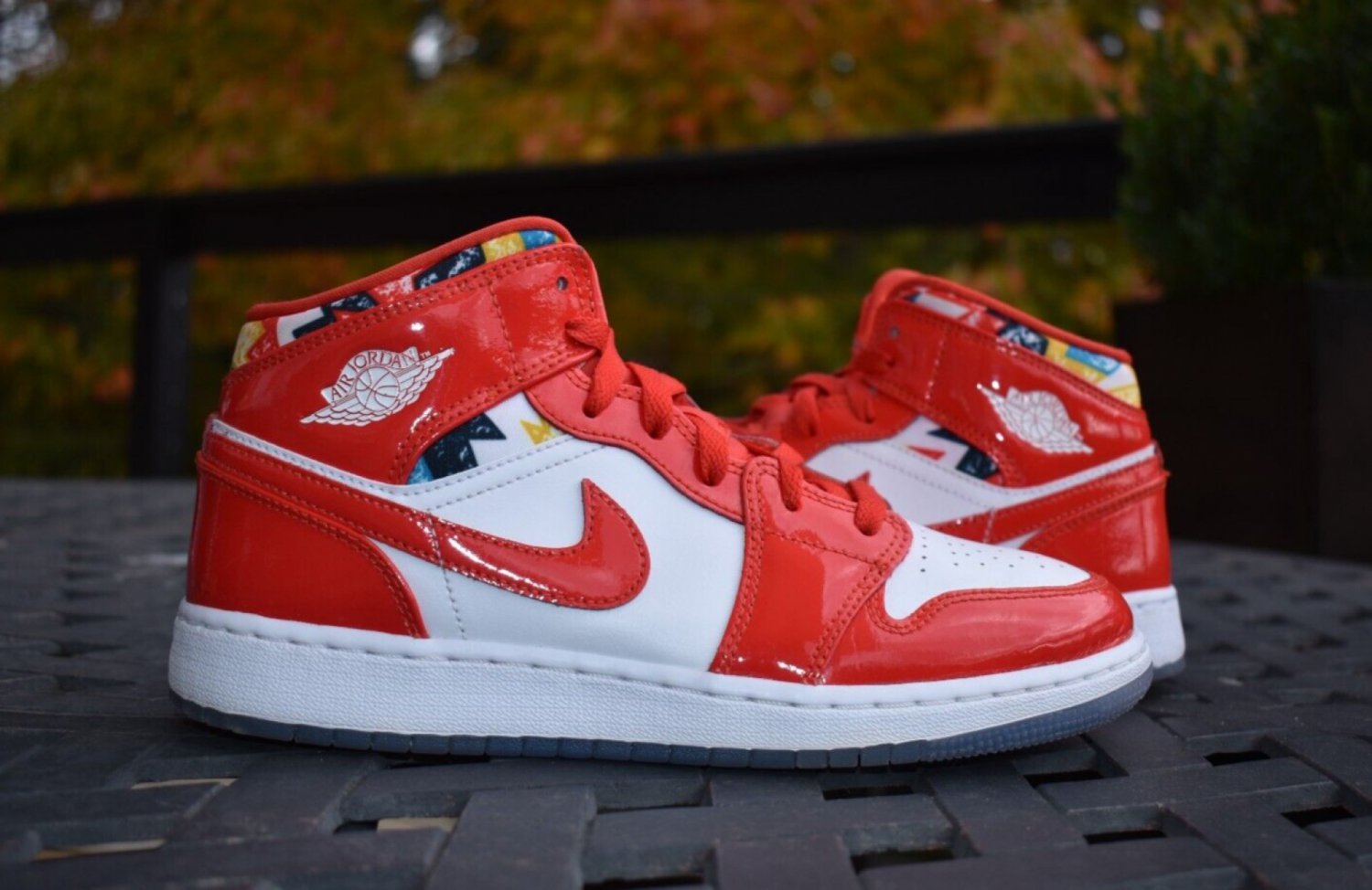 Nike Air Jordan 1 Mid SE GS 'Barcelona Sweater'