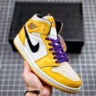 NIKE Air Jordan 1 Mid SE Lakers University Gold