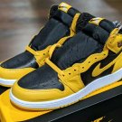 Nike Air Jordan 1 Retro High ' Pollen '