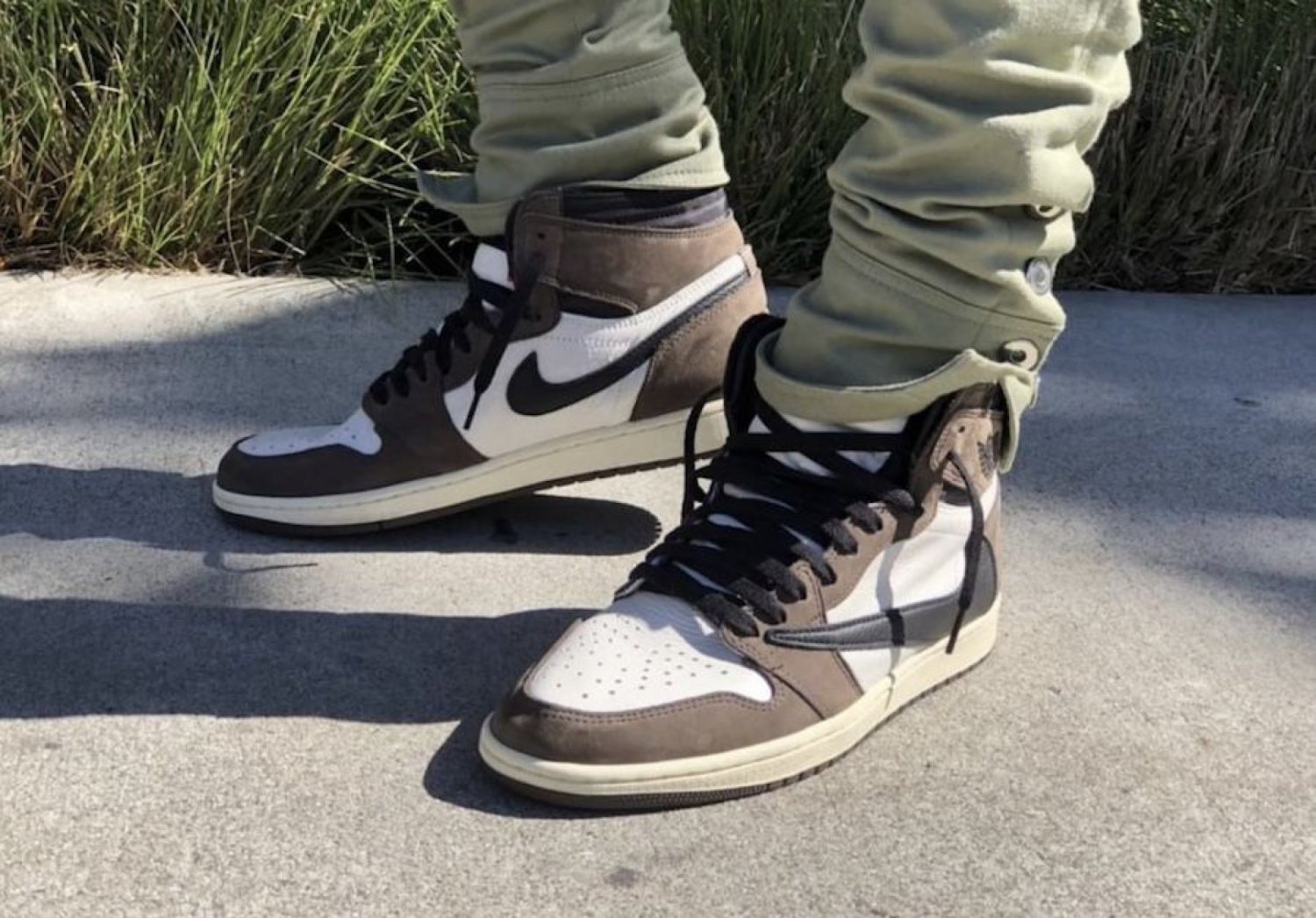 Nike Air Jordan 1 Retro High Dark Mocha (GS)