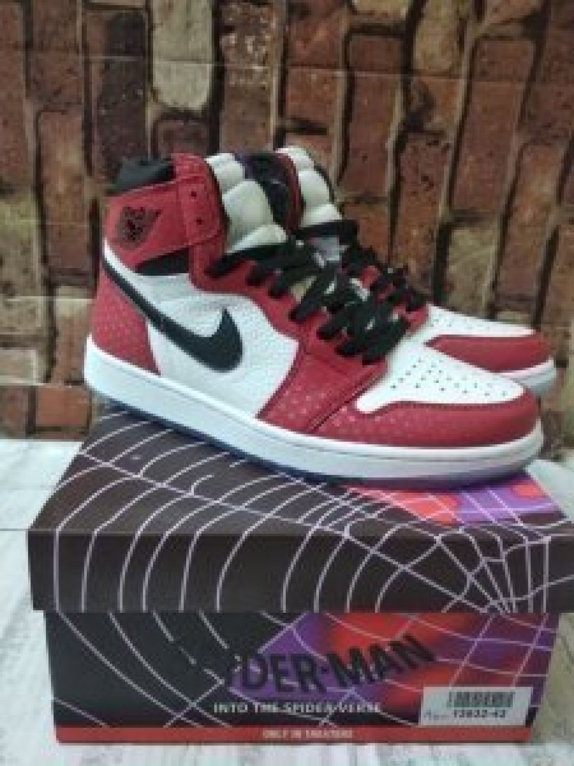 Nike Air Jordan 1 Retro High Spider-Man