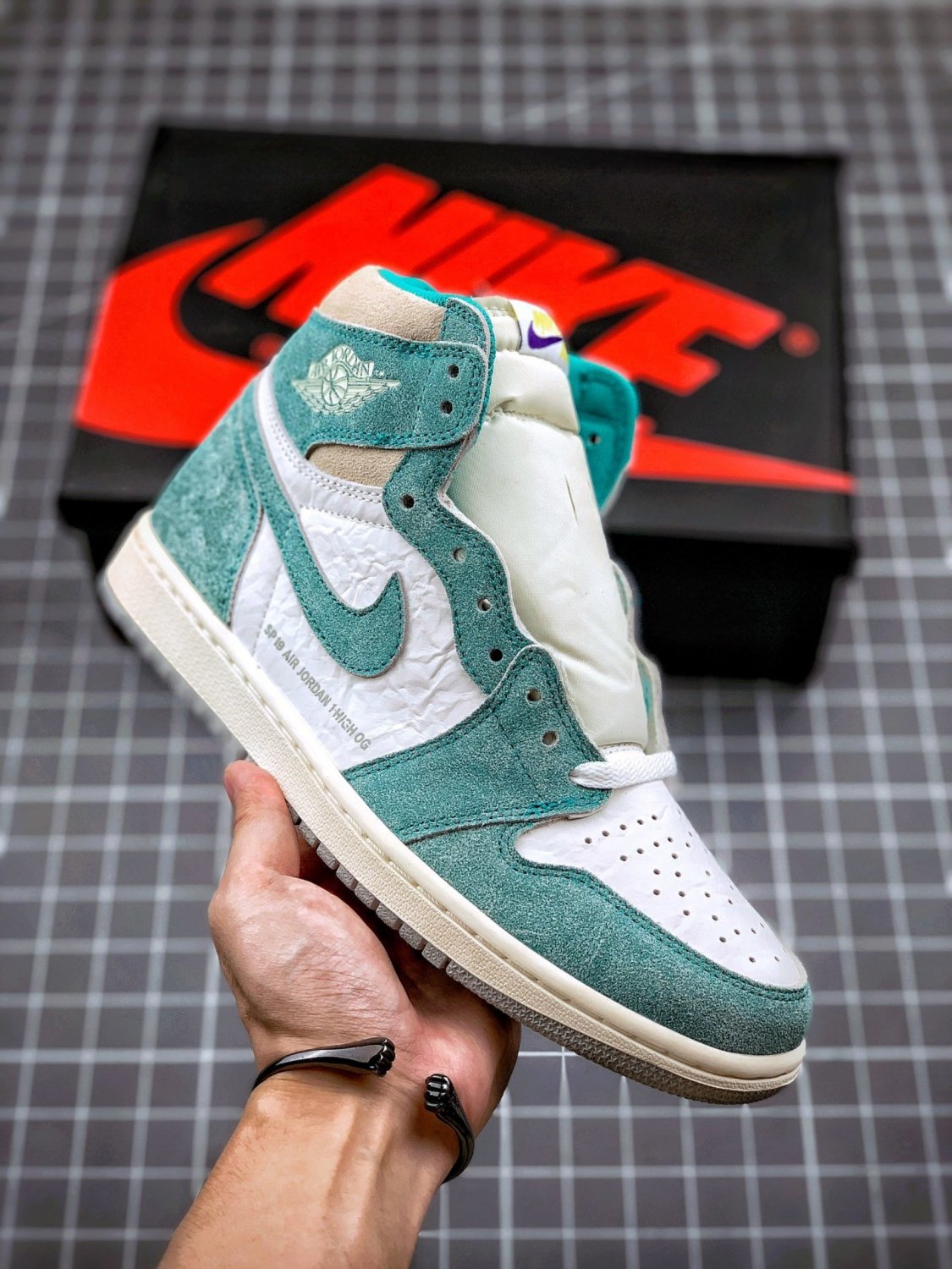 Nike Air Jordan 1 Retro High Turbo Green