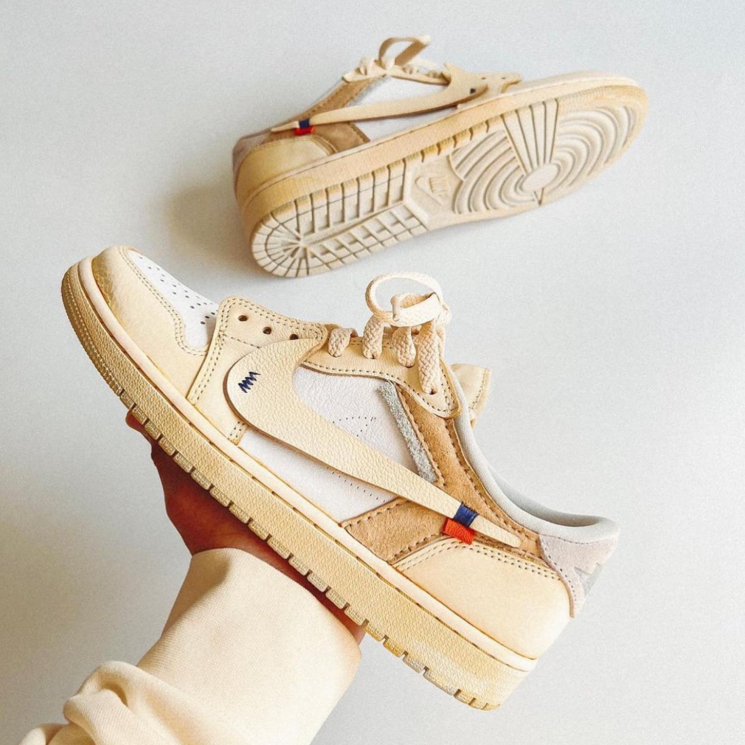 Nike Air Jordan 1Low Nike X Off-White 'Virgil Abloh'