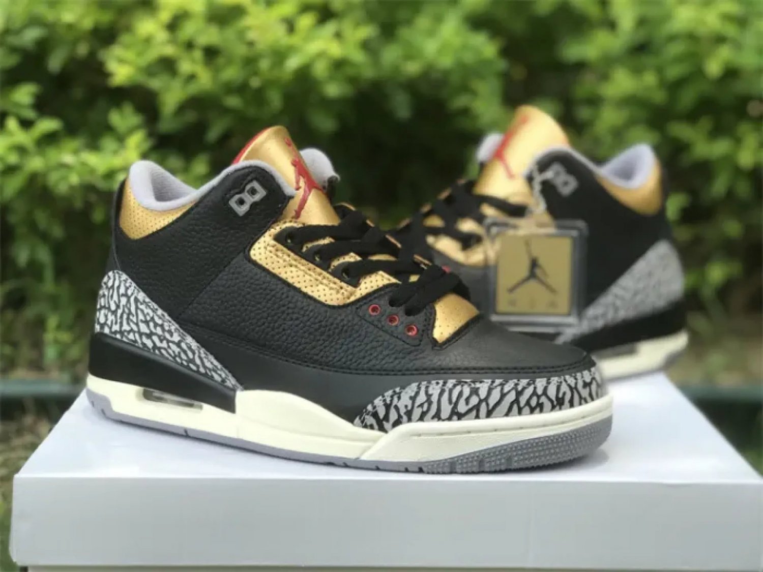 NIKE Air Jordan 3 Retro 'Black Gold'
