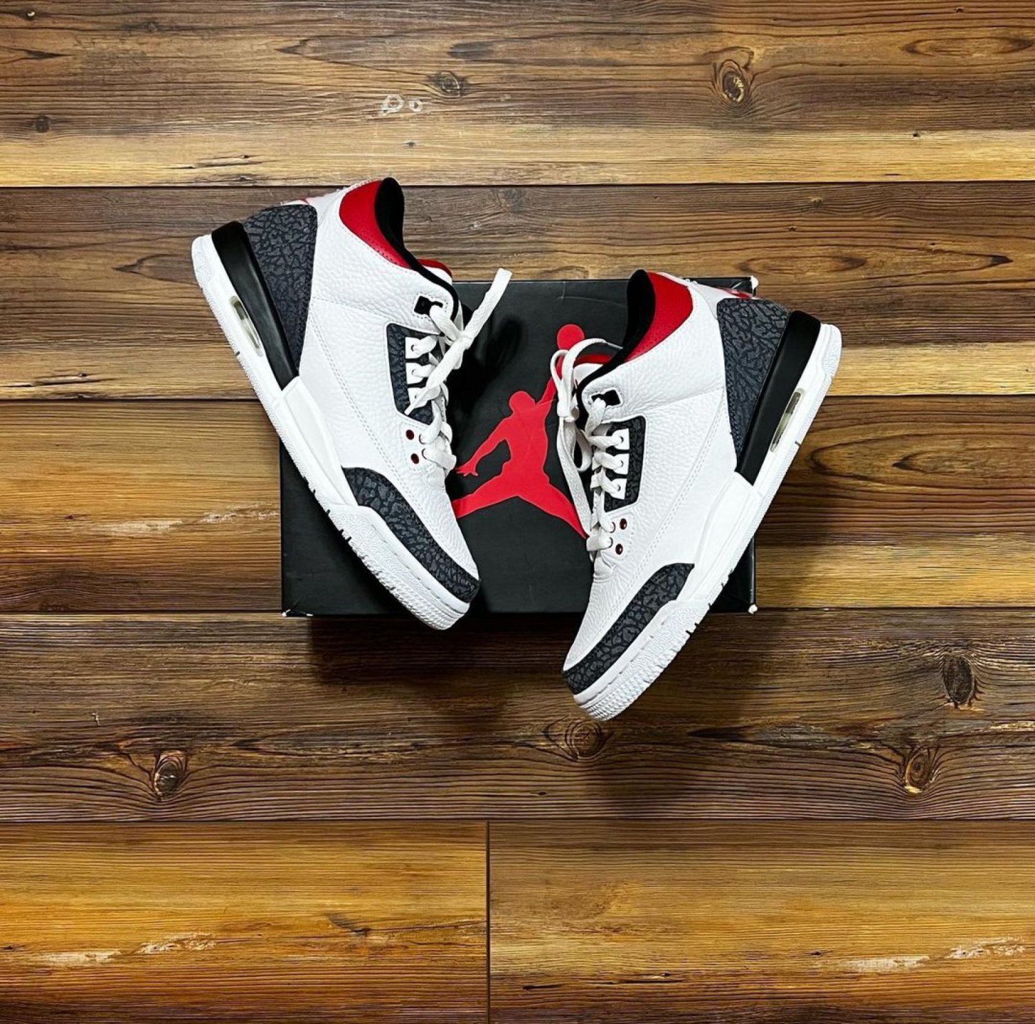 Nike Air Jordan 3 Retro SE 'Fire Red Denim'