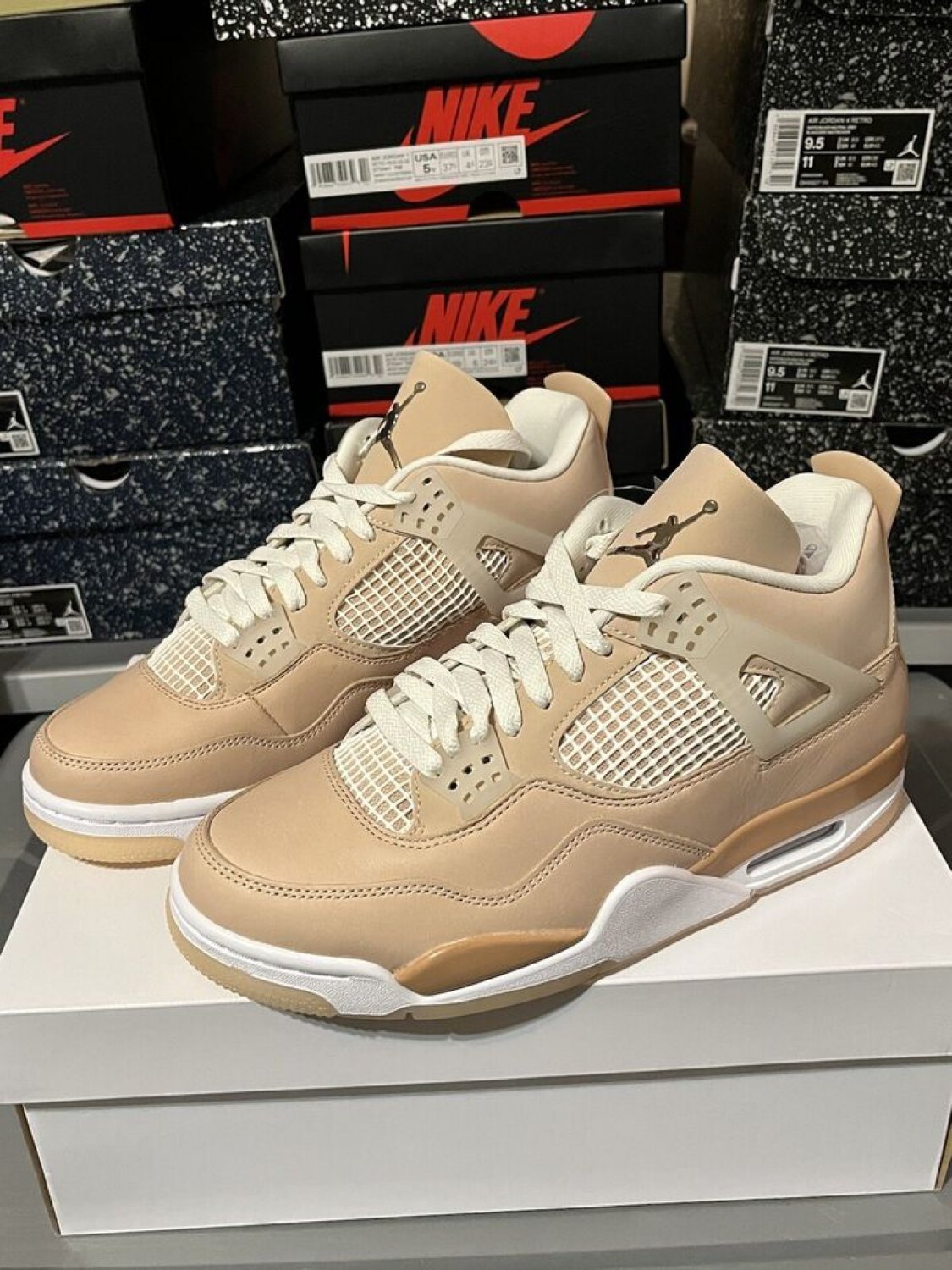 Nike Air Jordan 4 Retro &acirc;��Shimmer&acirc;��