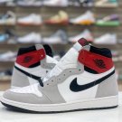 Nike Air Jordan 1 Retro High  Light Smoke Grey