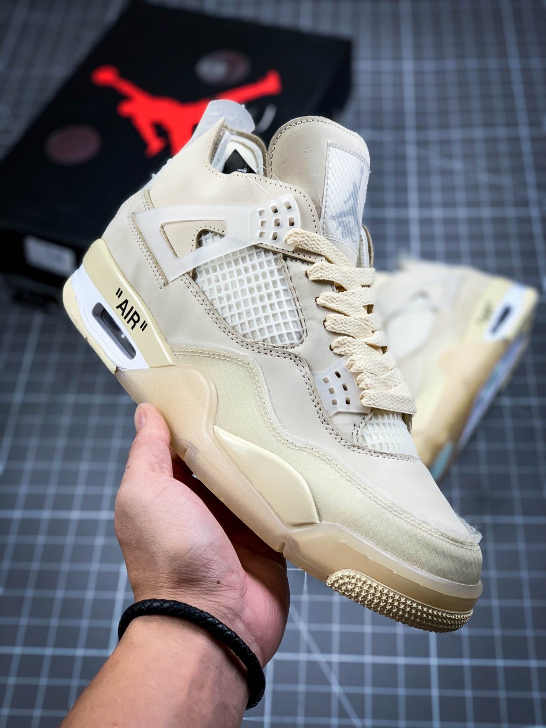 NIKE Air Jordan 4 Retro X Off-White SP SAIL