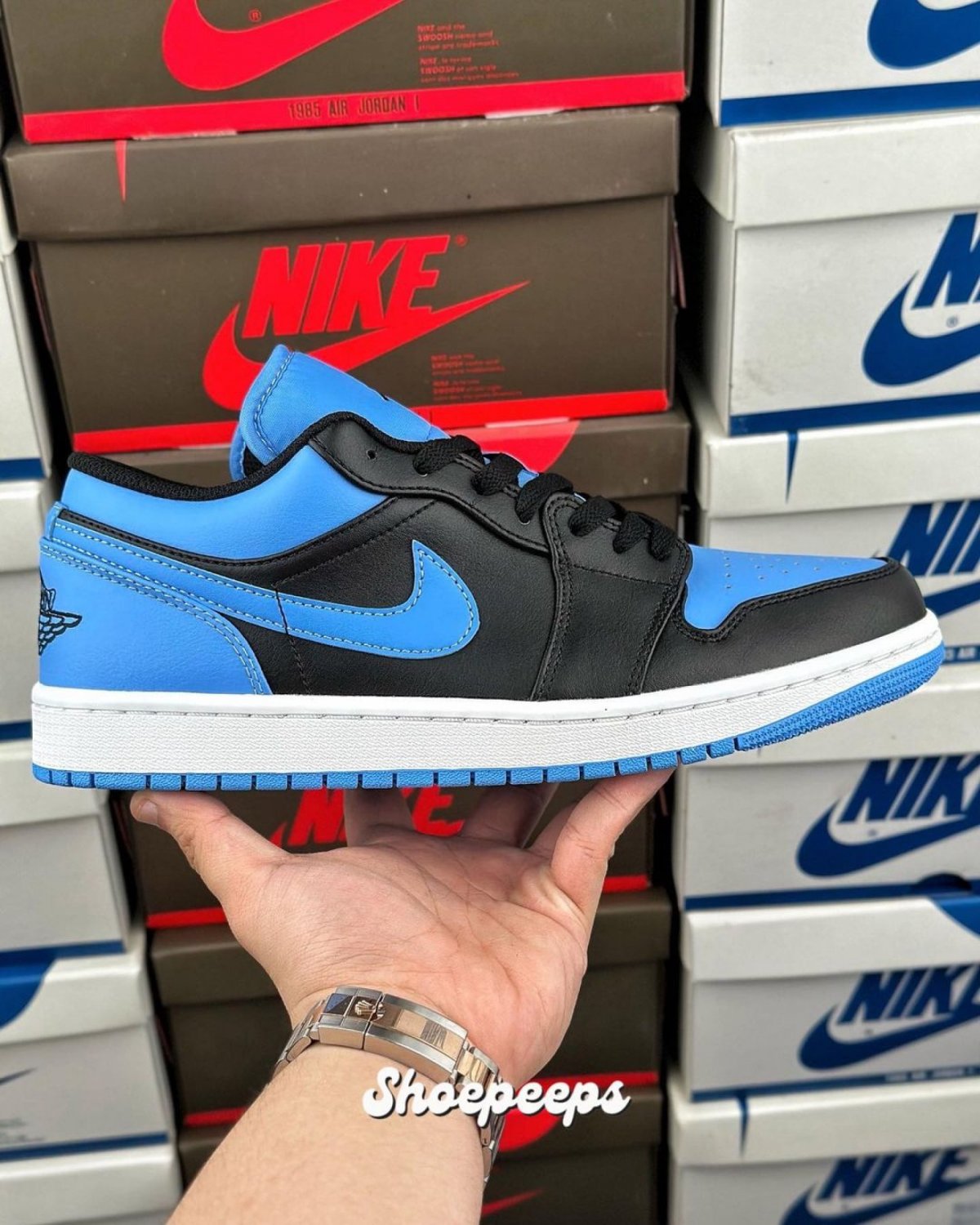 Nike air Jordan Low 'Black University Blue'