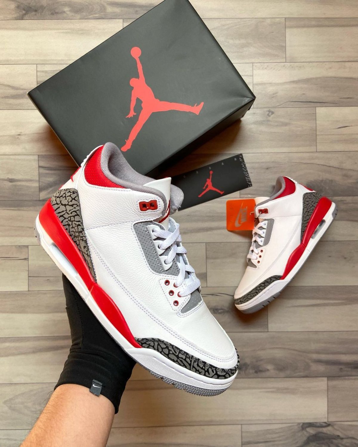 Nike Air Jordan Retro 3 &acirc;��Fire Red&acirc;��