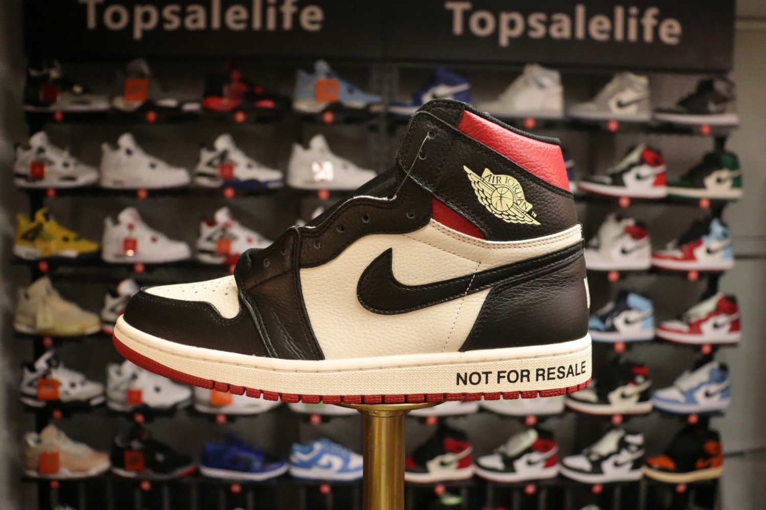 Air Jordan 1 Retro High OG NRG 'Not for Resale Varsity Red'