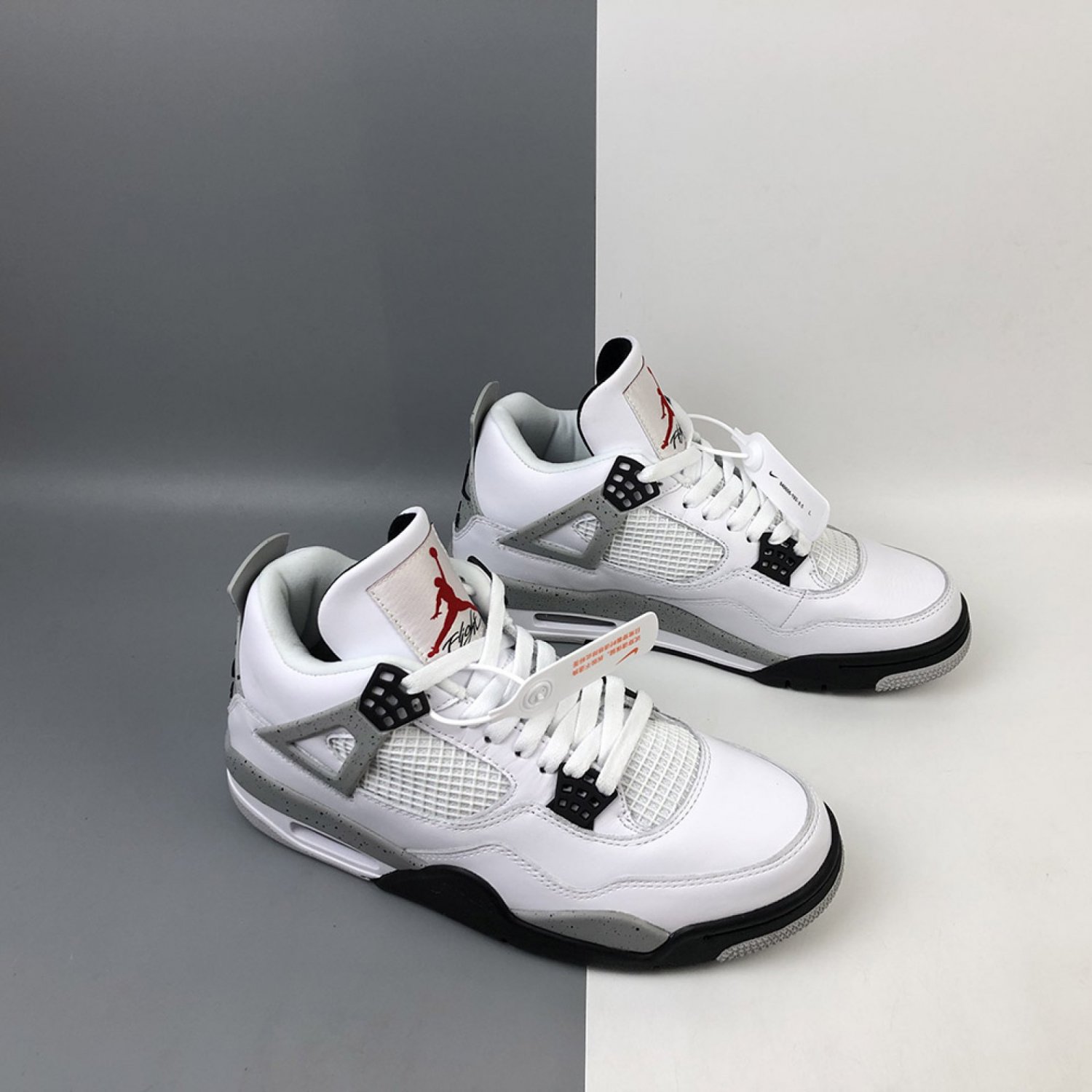 Air Jordan 4 Retro OG White Cement 840606-192_1